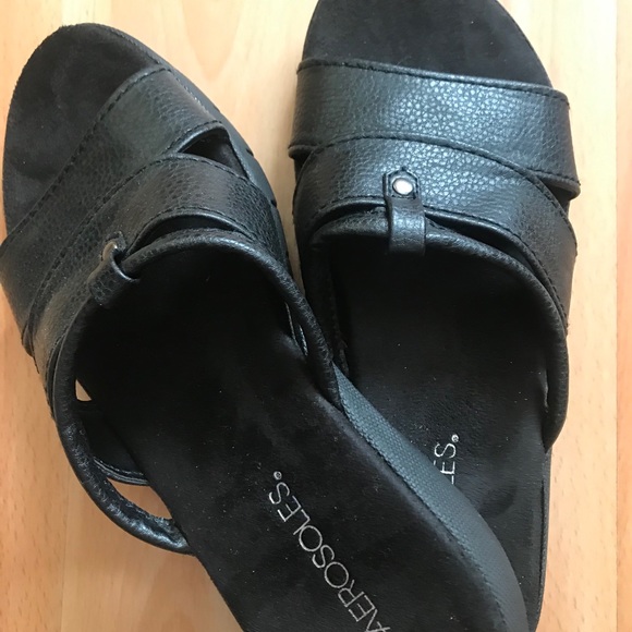 Aerosoles Flat Sandal - Picture 2 of 6